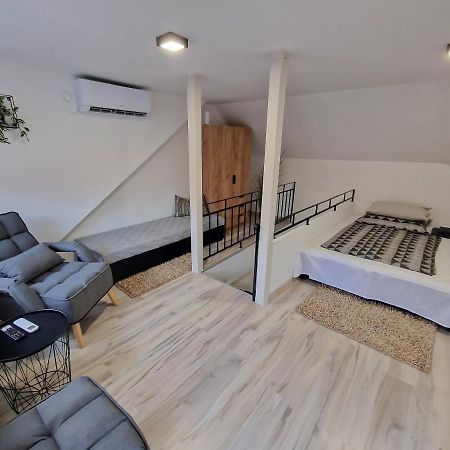 Schmidt Apartman Miskolc Belvarosaban المظهر الخارجي الصورة