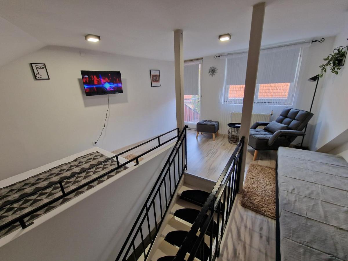 Schmidt Apartman Miskolc Belvarosaban المظهر الخارجي الصورة